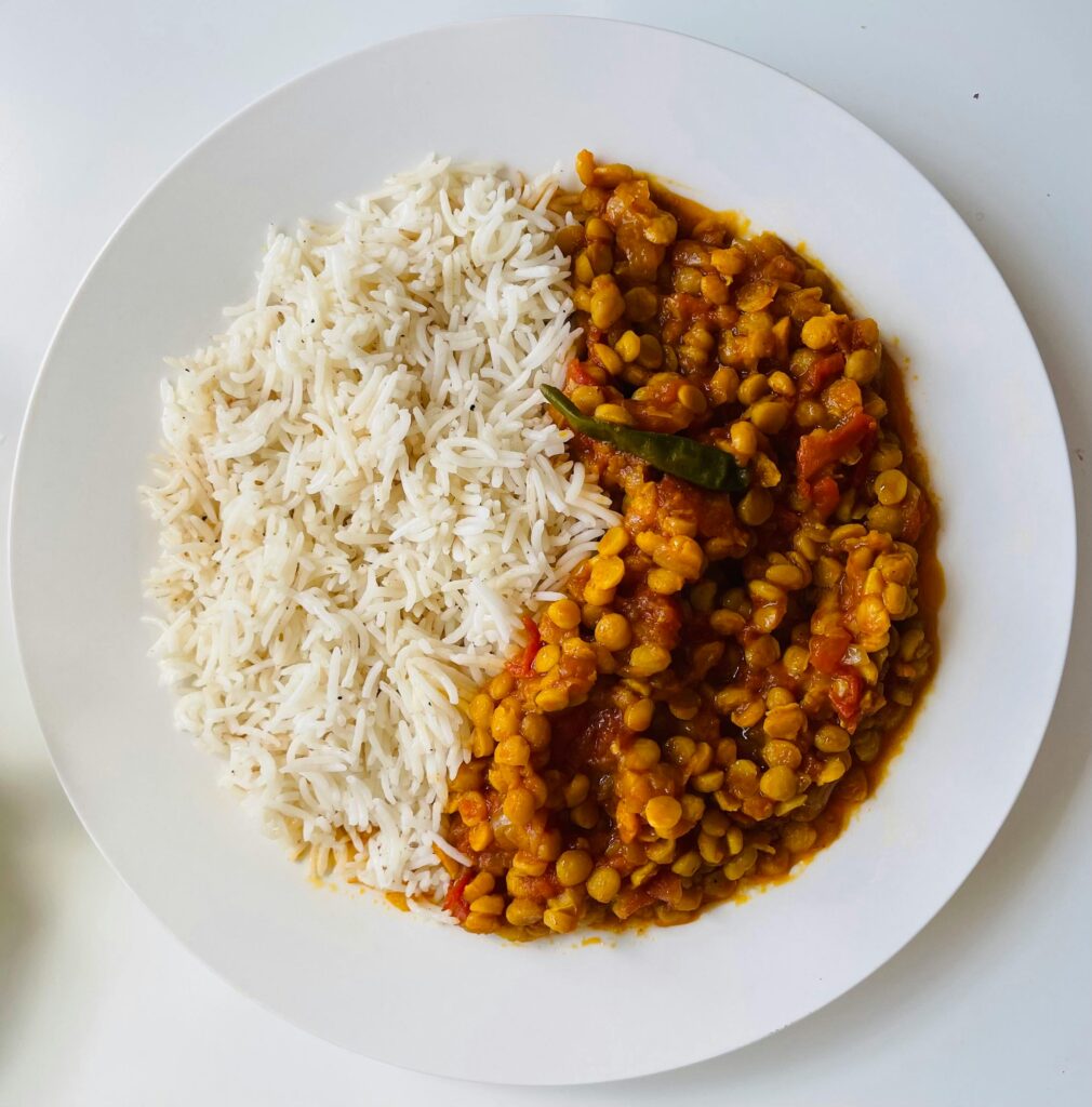 The Smart Way to Eat: Simple Food Pairings That Make Any Diet Better pexels i own my food art 76108785 8996219.jpg